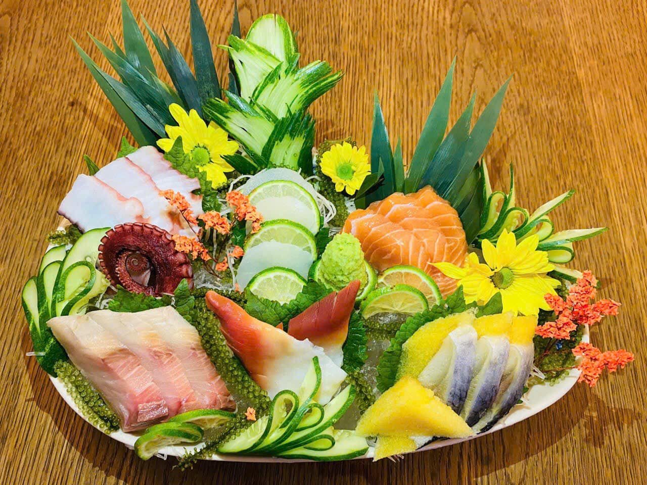 Sashimi 6 loại